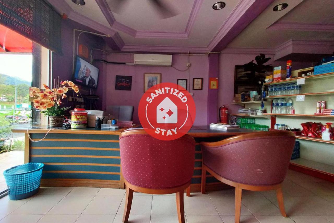 Oyo 89892 Hotel Jeli Inn Extérieur photo