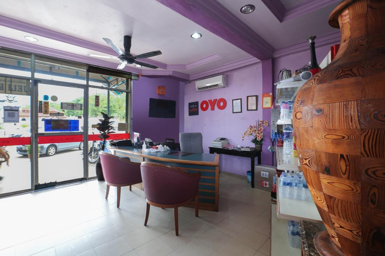 Oyo 89892 Hotel Jeli Inn Extérieur photo