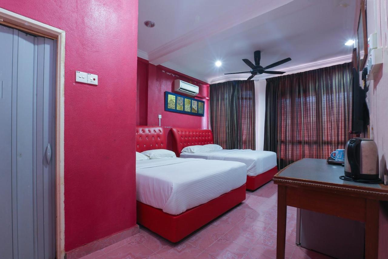 Oyo 89892 Hotel Jeli Inn Extérieur photo