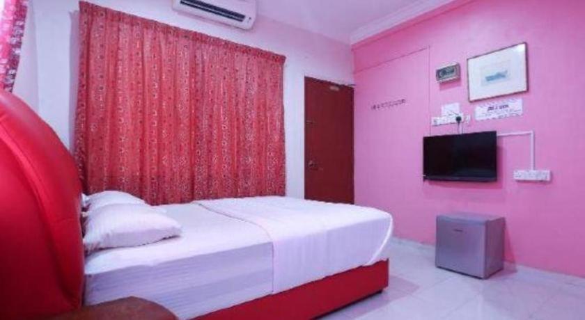 Oyo 89892 Hotel Jeli Inn Extérieur photo
